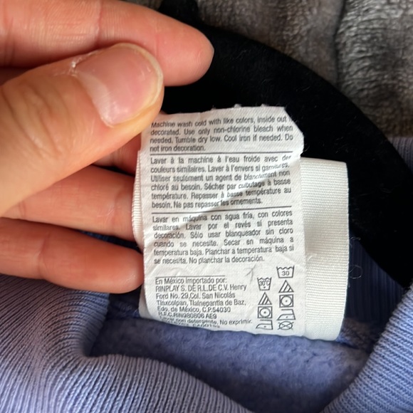 Urban Outfitters Champion Purple Crewneck sweater XS reverse weave - Picture 12 of 15